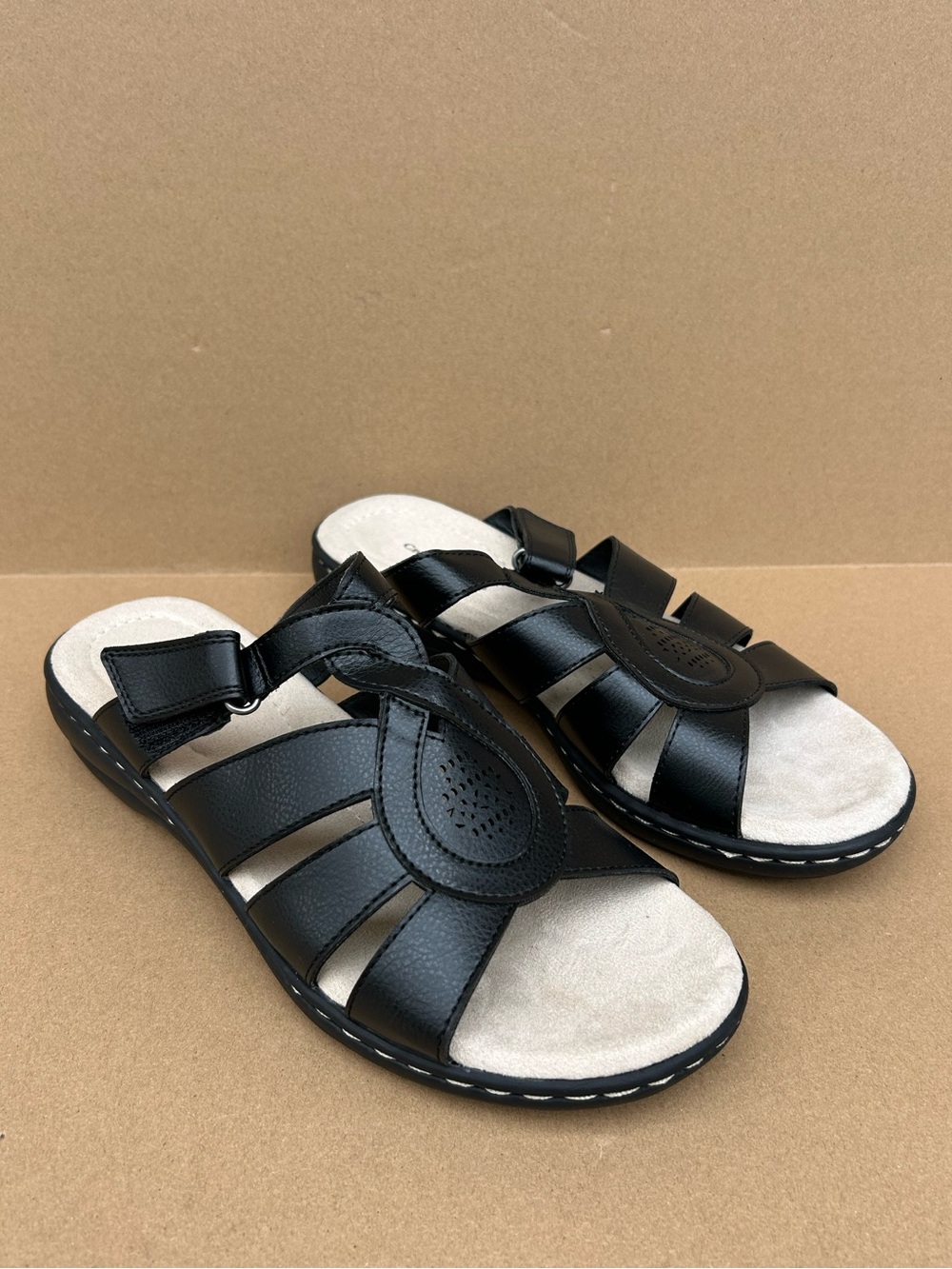 Croft & Barrow Dwelling Strappy Sandals Slip on Comfy Women’s sz 10M Black